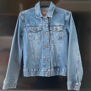 VINTAGE BASS LIGHT WASH JEAN JACKET